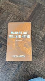 Stieg Larsson - Mannen die vrouwen haten, Scandinavië, Ophalen of Verzenden, Zo goed als nieuw, Stieg Larsson