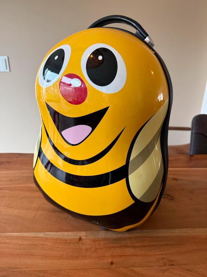 Gezellige trolley mee op reis!, Sieraden, Tassen en Uiterlijk, Koffers, Gebruikt, Hard kunststof, Minder dan 50 cm, Minder dan 35 cm