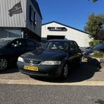 Opel Vectra 1.6-16V Pearl Goed rijdende en nette Opel Vectra, Auto's, 101 pk, Gebruikt, 4 cilinders, 635 kg