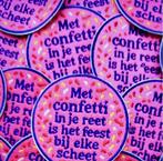 Oeteldonk Emblemen Brabant Carnaval Confetti in je reet, Maat 38/40 (M), Carnaval, Verzenden, De Durskes