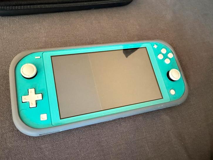 Nintendo Switch Lite Blauw - als nieuw, Spelcomputers en Games, Spelcomputers | Nintendo Switch Lite, Zo goed als nieuw, Overige kleuren