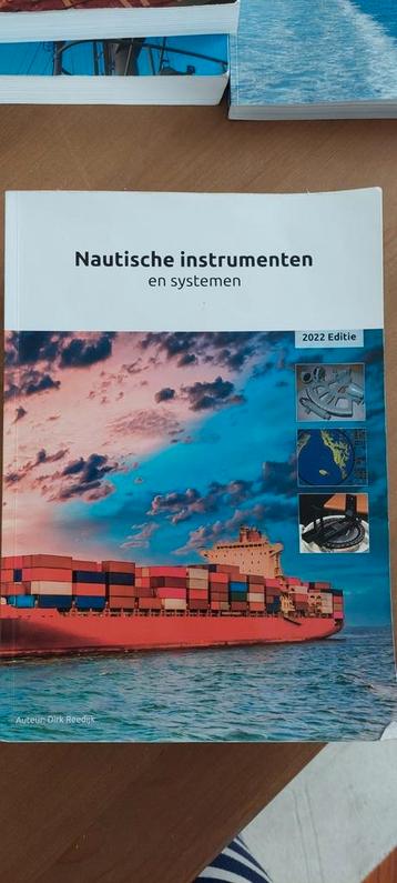 Dirk Reedijk - Nautische instrumenten en systemen 6e druk beschikbaar voor biedingen