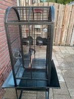 Vogelkooi voor kleine vogels of papagaaien, Dieren en Toebehoren, Ophalen of Verzenden, Gebruikt, Hout, Vogelkooi