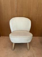 Beige Bouclé Fauteuil met Poef, Ophalen, Minder dan 75 cm, Zo goed als nieuw, 50 tot 75 cm