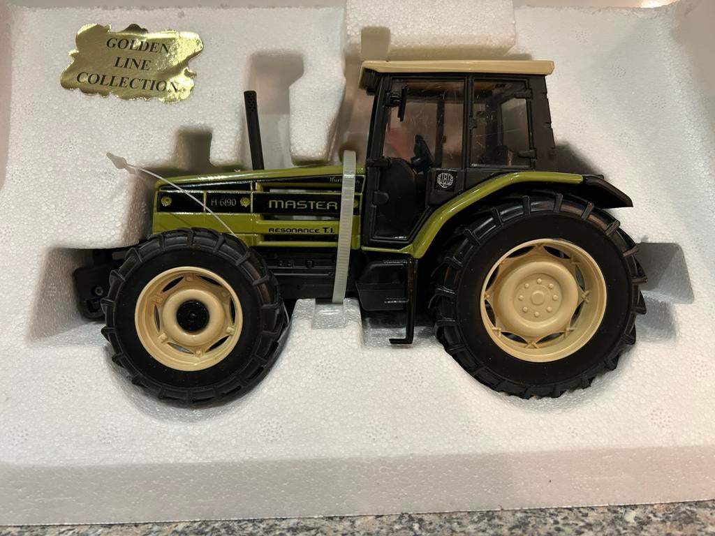 Ros Hurlmann Tractor 1:25 - Nieuw in doos, Overige merken, Auto, 1:32 tot 1:50, Nieuw