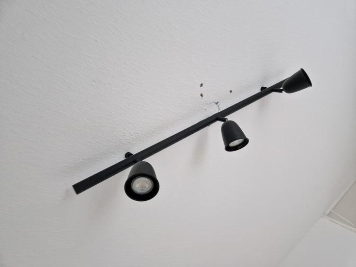 Drie mooie plafondlampen IKEA, Huis en Inrichting, Lampen | Spots, Zo goed als nieuw, Plafondspot of Wandspot, Metaal of Aluminium