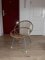 Rotan stoel / kuipje, Huis en Inrichting, Stoelen, Ophalen, Gebruikt, Bruin, Vintage