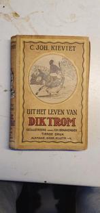 Oud DIKTROM.boek, Ophalen of Verzenden, Gelezen