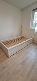 Malm bed Ikea, Huis en Inrichting, Slaapkamer | Bedden, Ophalen