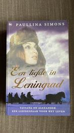 Paullina Simons - Een liefde in Leningrad, Ophalen of Verzenden, Nederland, Paullina Simons, Zo goed als nieuw