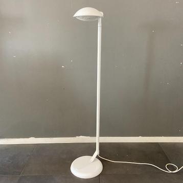 OPRUIMING jaren 70 80 post modern design vloerlamp Temde beschikbaar voor biedingen