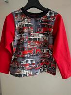 Shirt lange mouw, met afbedingen van de brandweer., Kinderen en Baby's, Selfmade, Nieuw, Ophalen of Verzenden, Shirt of Longsleeve