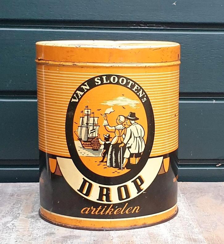 Mooi groot blik, winkelblik Van Slooten drop uit Leeuwarden., Verzamelen, Blikken, Gebruikt, Overige, Ophalen of Verzenden