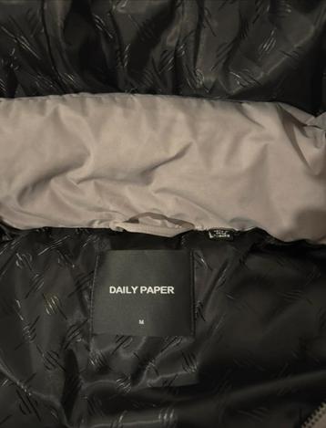 Daily Paper Jas - Maat M beschikbaar voor biedingen