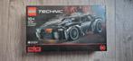 LEGO 42127 Batman Batmobile, Ophalen of Verzenden, Nieuw