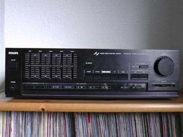  Philips versterker FA567 beschikbaar voor biedingen