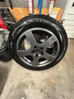Volvo banden plus velg., Auto-onderdelen, Banden en Velgen, Ophalen, 215 mm, 16 inch, Banden en Velgen
