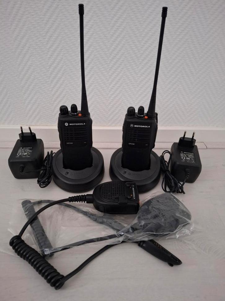 Motorola GP340 UHF Portofoon Set, Telecommunicatie, Portofoons en Walkie-talkies, Gebruikt, Portofoon of Walkie-talkie, Handsfree-functie