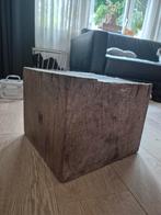 Massief Houten Blok - Bijzettafel, Ophalen, Minder dan 45 cm, Minder dan 55 cm, Gebruikt