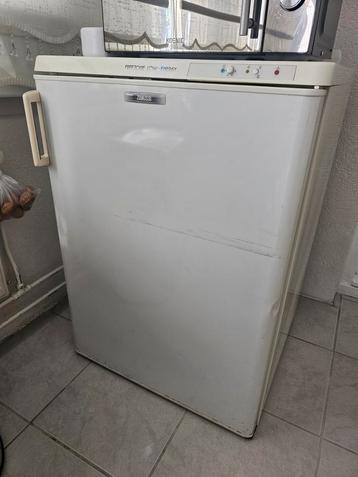 Zanussi vriezer beschikbaar voor biedingen