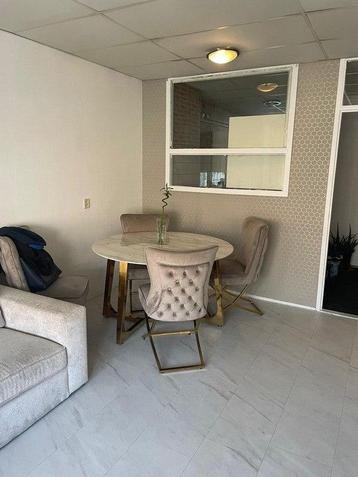 NIEUW! Woonruimte te huur Zwaanshals, Rotterdam beschikbaar voor biedingen