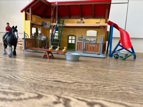 Leuke speelboerderij van Schleich Farm World 42485 MET DOOS, Verzamelen, Speelgoed, Ophalen of Verzenden