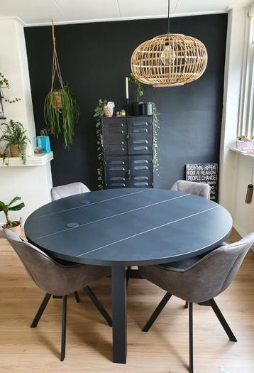 prachtige grote eettafel van woood (benson) 150cm beschikbaar voor biedingen