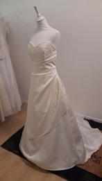 Trouwjurk Licht ivoor satijn, Ophalen, Nieuw, Overige kleuren, Trouwjurk