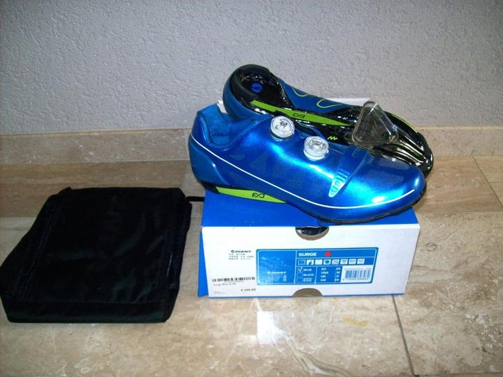 Nieuwe Giant Surge Blue race schoenen maat 45, Fietsen en Brommers, Fietsaccessoires | Fietskleding, Nieuw, Heren, Schoenen, XL