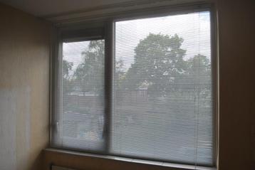 Luxaflex, wit, 180 cm hoog, 180 cm breed beschikbaar voor biedingen