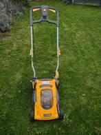 Stiga grasmaaier met 2 accu's en oplader, Tuin en Terras, Grasmaaiers, Ophalen, Stiga, Accu-grasmaaier, Zo goed als nieuw