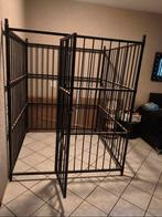 VidaXL Hondenkennel / Grote Hondenbench – 150x150x185 cm – S, Ophalen, Zo goed als nieuw