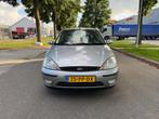 Ford Focus 1.6-16V Futura clima 5 drs, 1596 cc, Gebruikt, 4 cilinders, Handgeschakeld