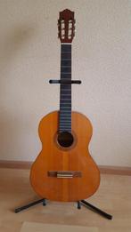 Yamaha CG 40 A klassieke of spaanse gitaar, Muziek en Instrumenten, Snaarinstrumenten | Gitaren | Akoestisch, Ophalen, Gebruikt