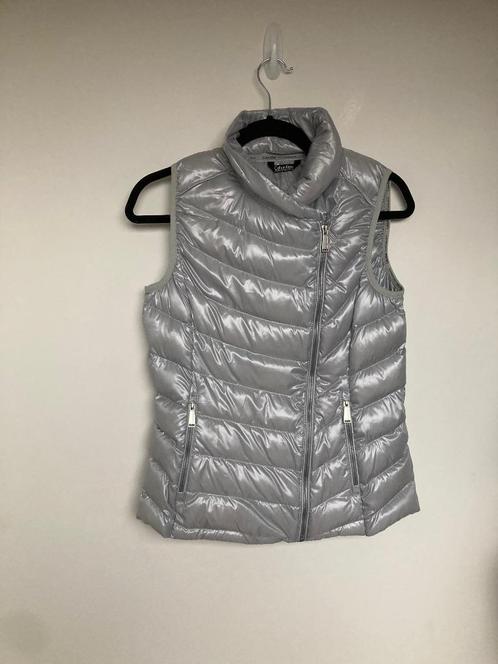 Calvin Klein Performance zilveren puffer bodywarmer maat S, Kleding | Dames, Bodywarmers, Zo goed als nieuw, Maat 36 (S), Overige kleuren