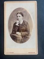 cdv carte de visite dame Amsterdam L R Werner Niewendijk, Verzamelen, Verzenden, Voor 1940, Zo goed als nieuw, Foto