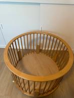 Houten Ronde Box - 90cm Doorsnede, Kinderen en Baby's, Boxen, Ophalen of Verzenden, Zo goed als nieuw, Rond, Wieltjes