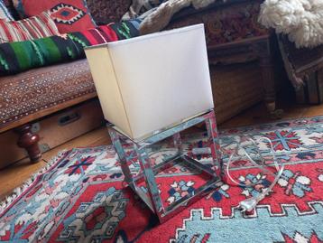 Design lamp  beschikbaar voor biedingen