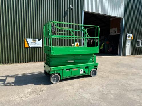 Haulotte Compact 12 schaarhoogwerker 11,75 meter (bj 2007), Zakelijke goederen, Machines en Bouw | Liften, Steigers en Ladders