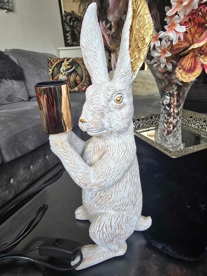 Unieke konijnenlamp met gouden accenten, Diversen, Pasen, Nieuw, Ophalen of Verzenden