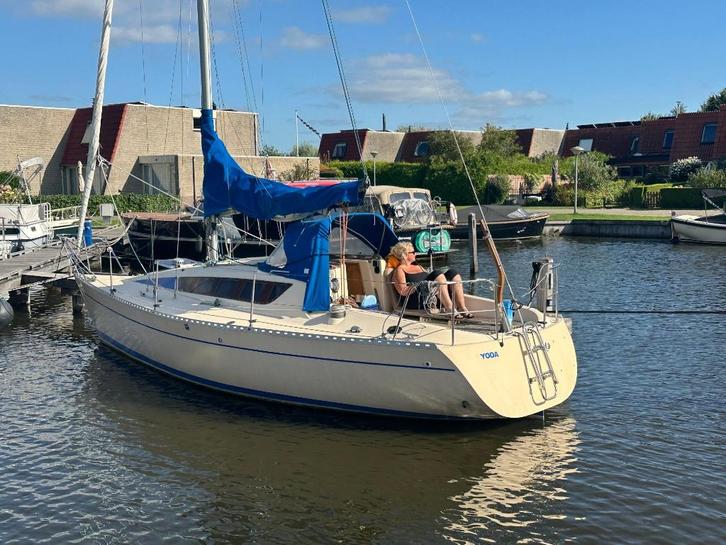 Feeling 850 DI (1.10 cm diepgang/Kiel midzwaard), Watersport en Boten, Kajuitzeilboten en Zeiljachten, Gebruikt, Tourjacht of Cruiser