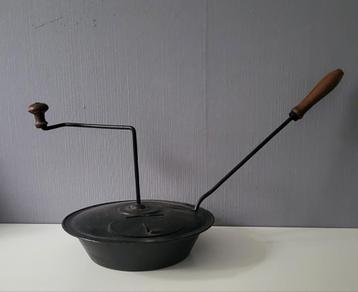 Oude koffiebrander  beschikbaar voor biedingen