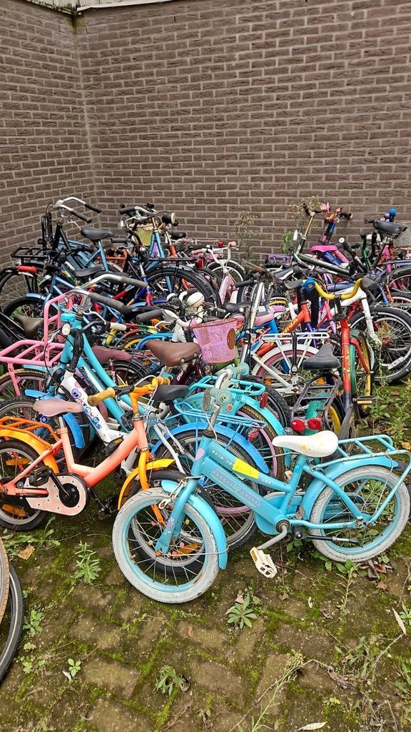 Partij ca 25 stuks, Fietsen en Brommers, Fietsen | Kinderfietsjes, Zo goed als nieuw, Minder dan 16 inch, Ophalen