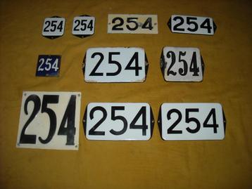 oud emaille huisnummer 254 ook 255 256 257 258 259 260 261 3 beschikbaar voor biedingen
