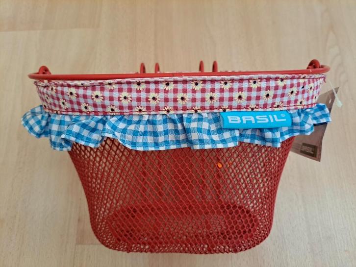 BASIL kinderfietsmand Jasmin rood - voor 12" - 20" wielen, Fietsen en Brommers, Fietsaccessoires | Fietsmanden, Zo goed als nieuw