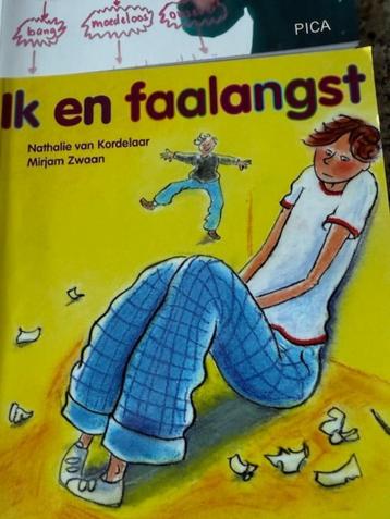 schoolbenodigdheden beschikbaar voor biedingen