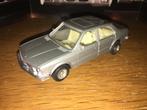 BMW 7 serie E23 zilvergrijs met frictiemotor 1:43, Ophalen of Verzenden, Zo goed als nieuw, Auto, Overige merken