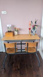 Lessenaar schoolbank bureau tafel stoelen vintage retro, Huis en Inrichting, Bureaus, Zo goed als nieuw, Ophalen, Bureau