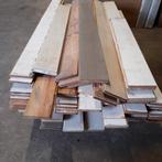 Massief grenen restpartij +-20m2 van-alles-en-nog-wat, Ophalen