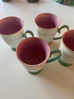 4 mokken pastel mint roze claire en eef, Ophalen of Verzenden, Zo goed als nieuw, Overige stijlen, Kop(pen) en/of Schotel(s)